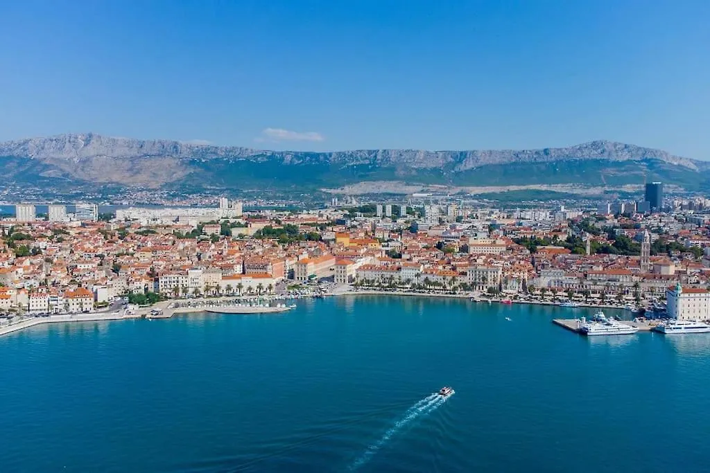 Apartamento Pazarello Split 0*,  Croacia